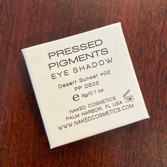 NWOT Naked Cosmetics Eyeshadow + Makeup Pouch - Picture 3 of 3